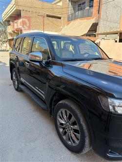 تويوتا لاندكروزر